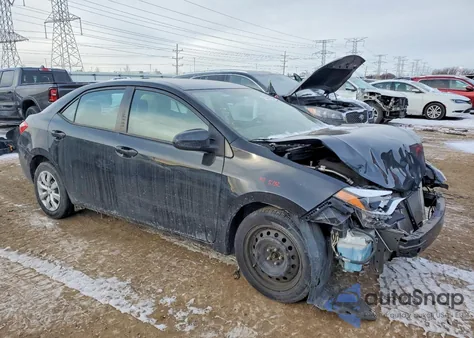 2015 Toyota Corolla L z USA, uszkodzony, nr VIN 2T1BURHE2FC463953